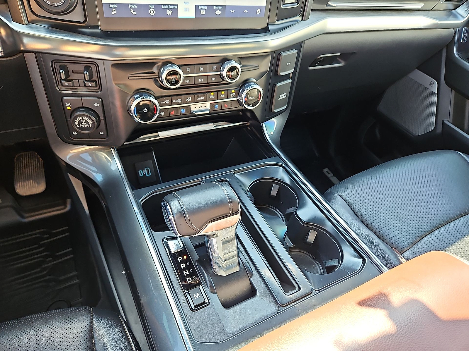 2023 Ford F-150 LARIAT Avalanche at Street VW of Amarillo