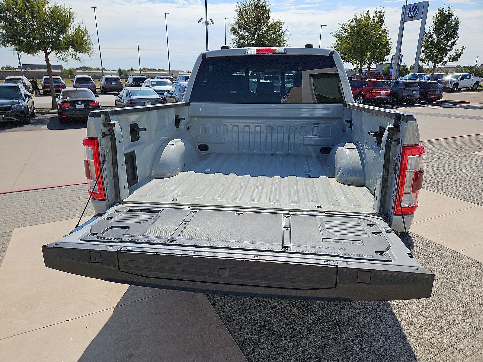 2023 Ford F-150 LARIAT Avalanche at Street VW of Amarillo