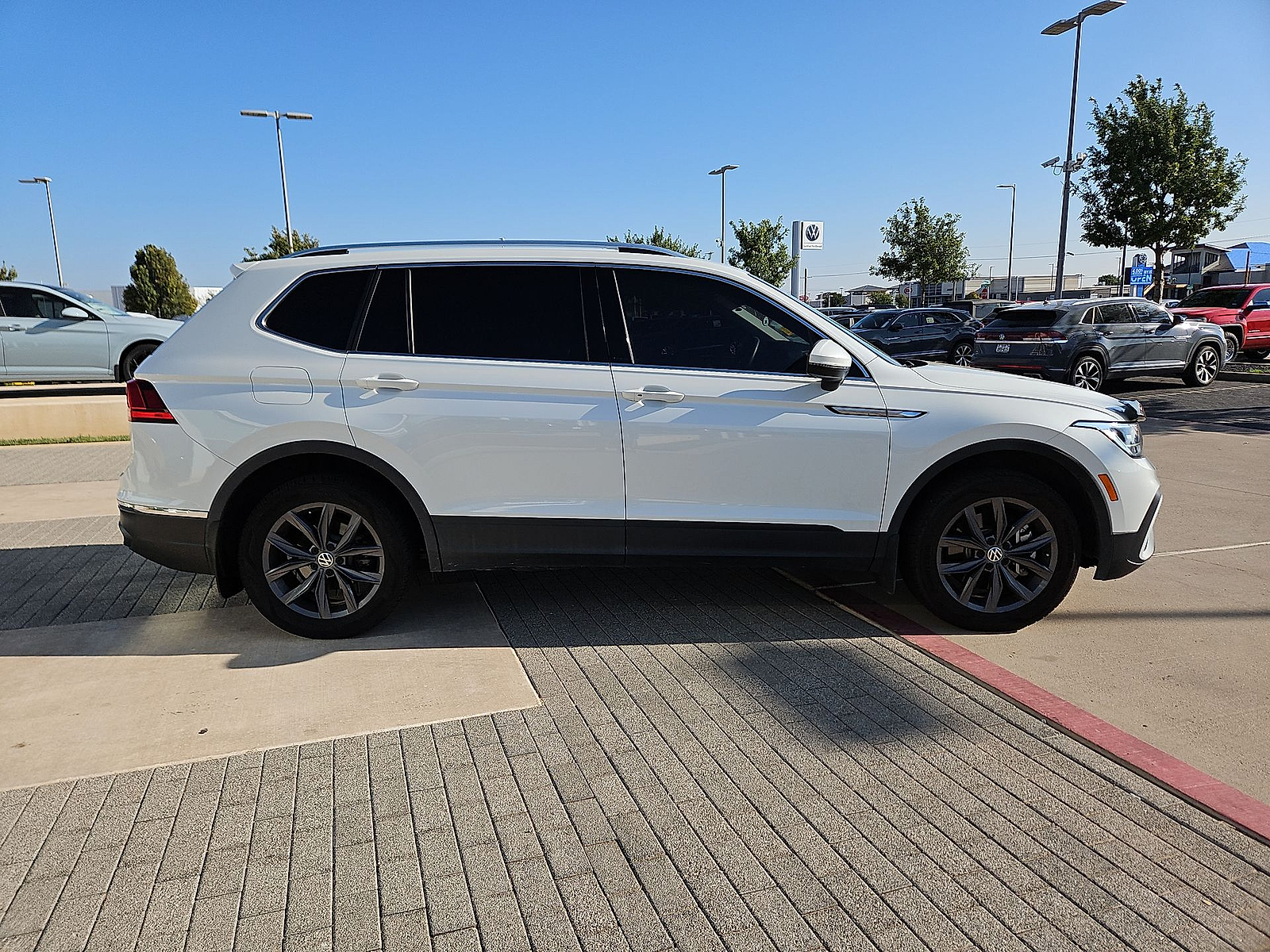 2023 Volkswagen Tiguan 2.0T SE Opal White at Street VW of Amarillo