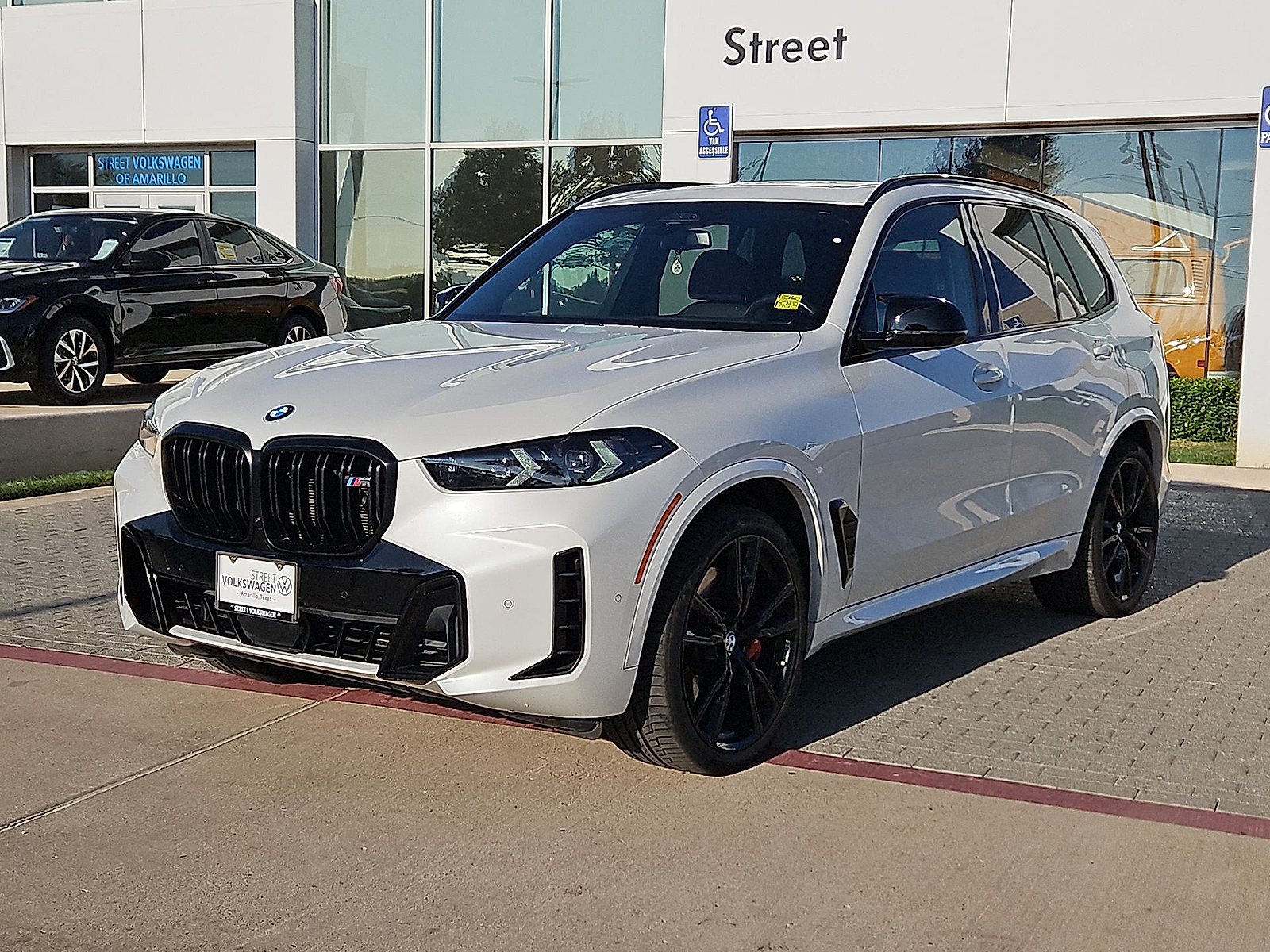 2024 BMW X5 M60i - 3