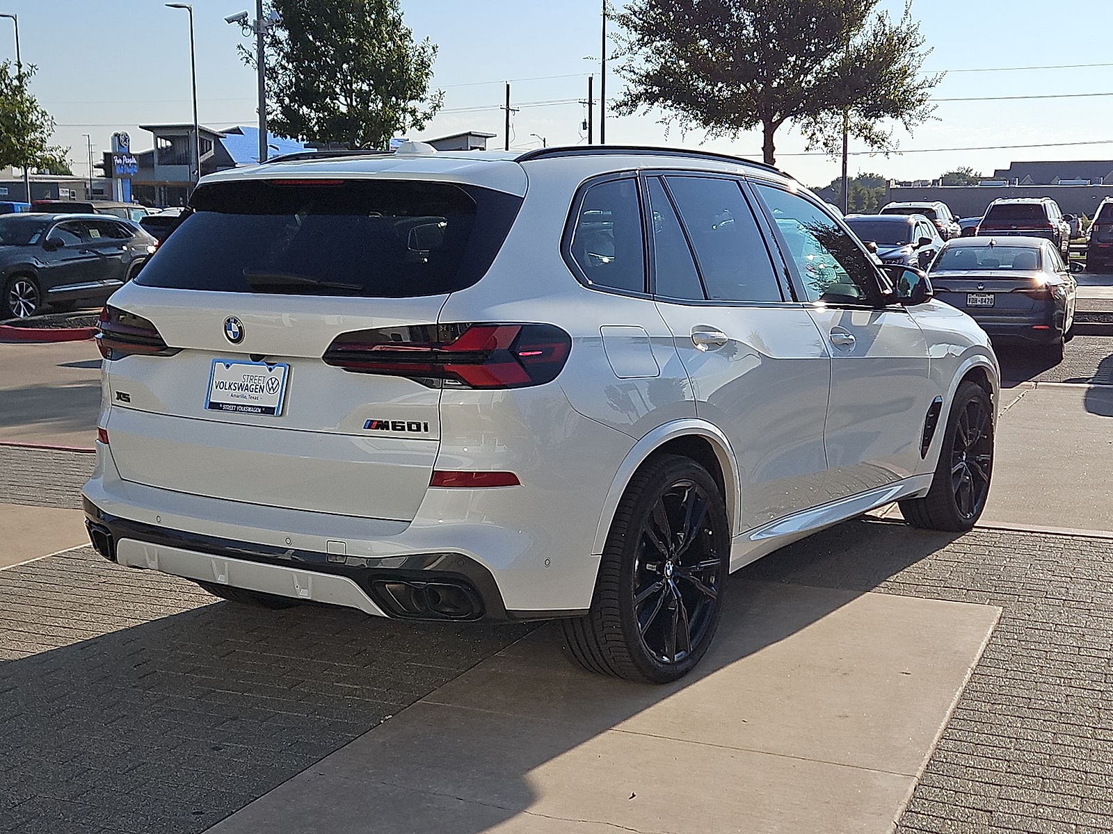 2024 BMW X5 M60i - 7