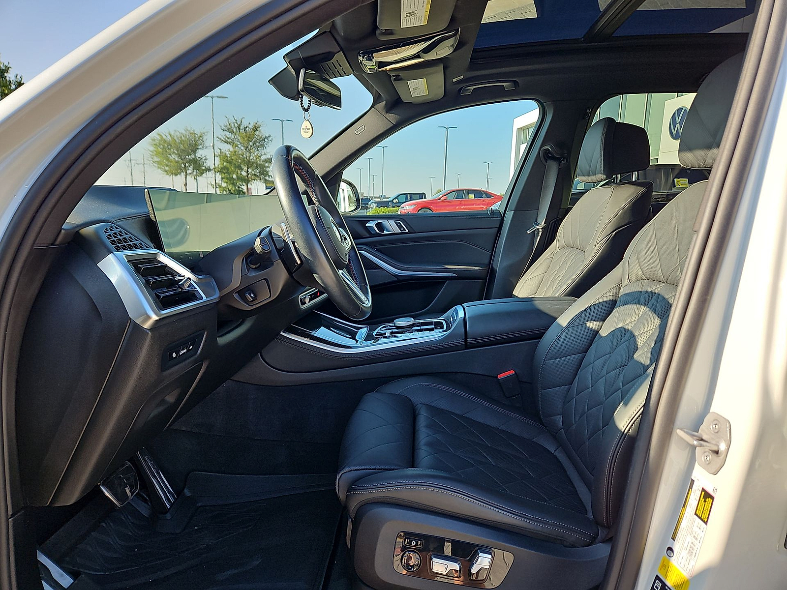 2024 BMW X5 M60i White Metallic at Bobby Duby Motors