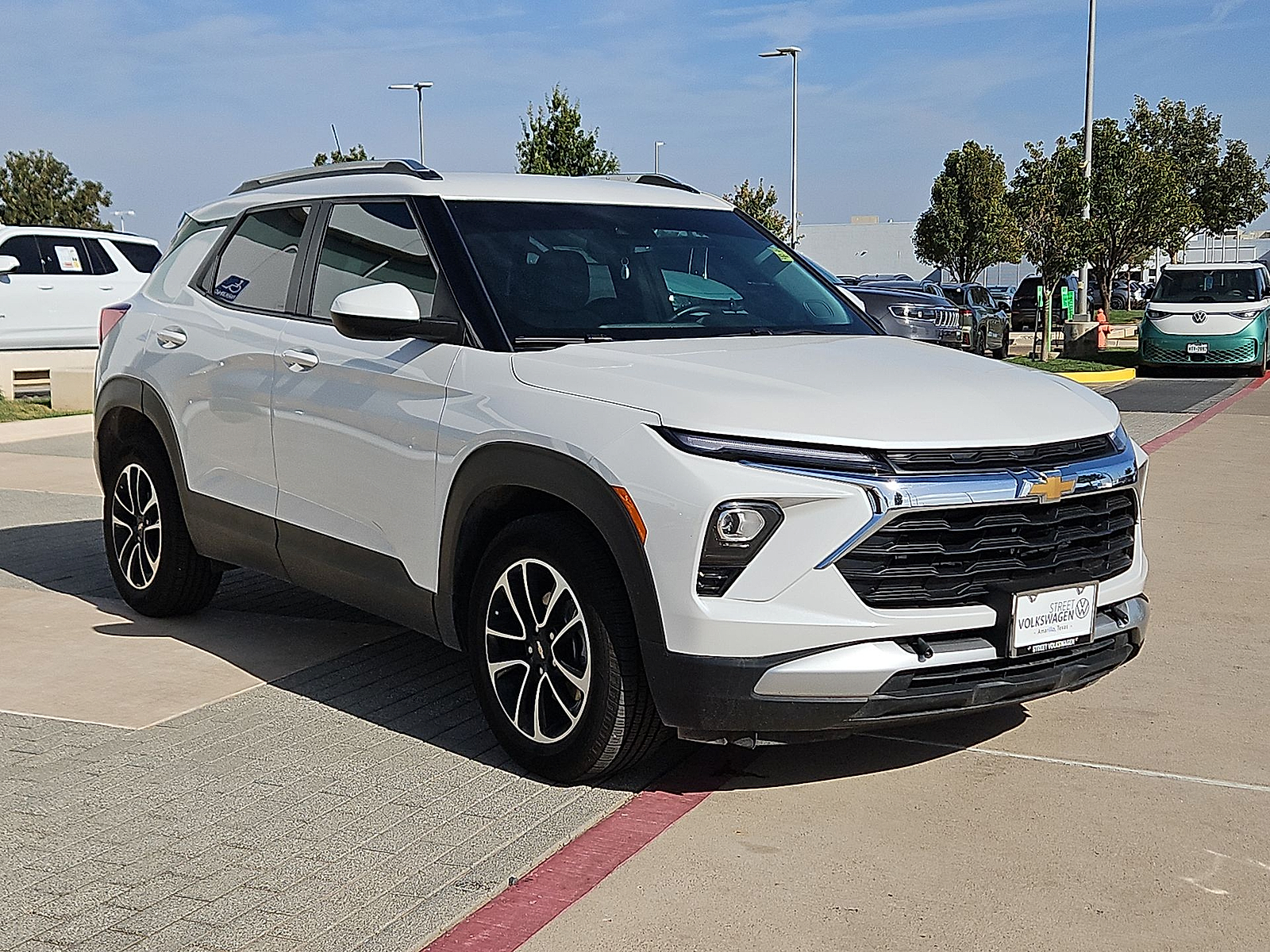 2024 Chevrolet Trailblazer FWD LT Pearl at Bobby Duby Motors