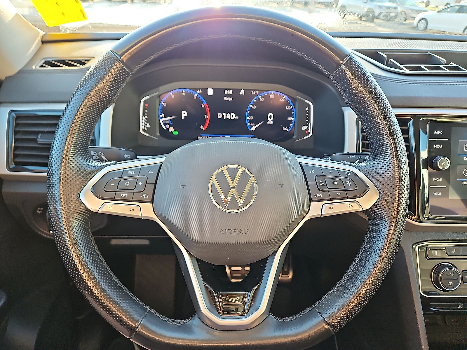 2021 Volkswagen Atlas photo 21 of 22