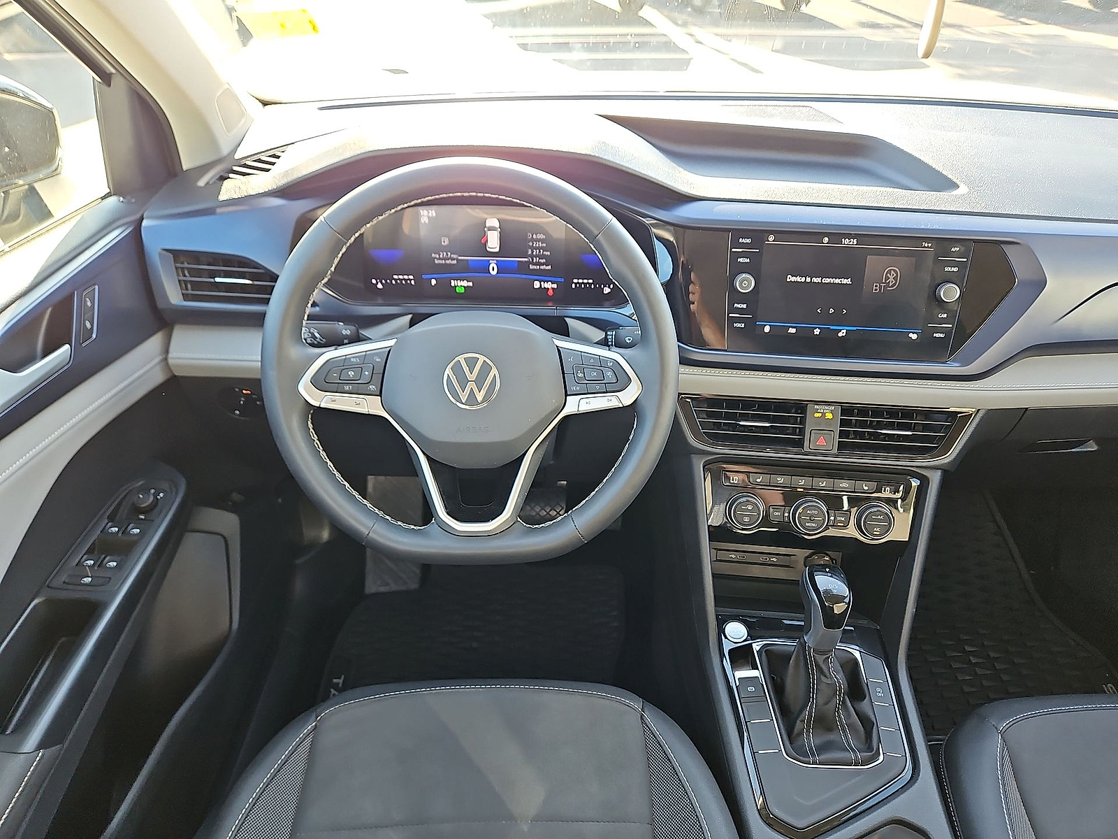 2024 Volkswagen Taos 1.5T SE Pure White at Street VW of Amarillo