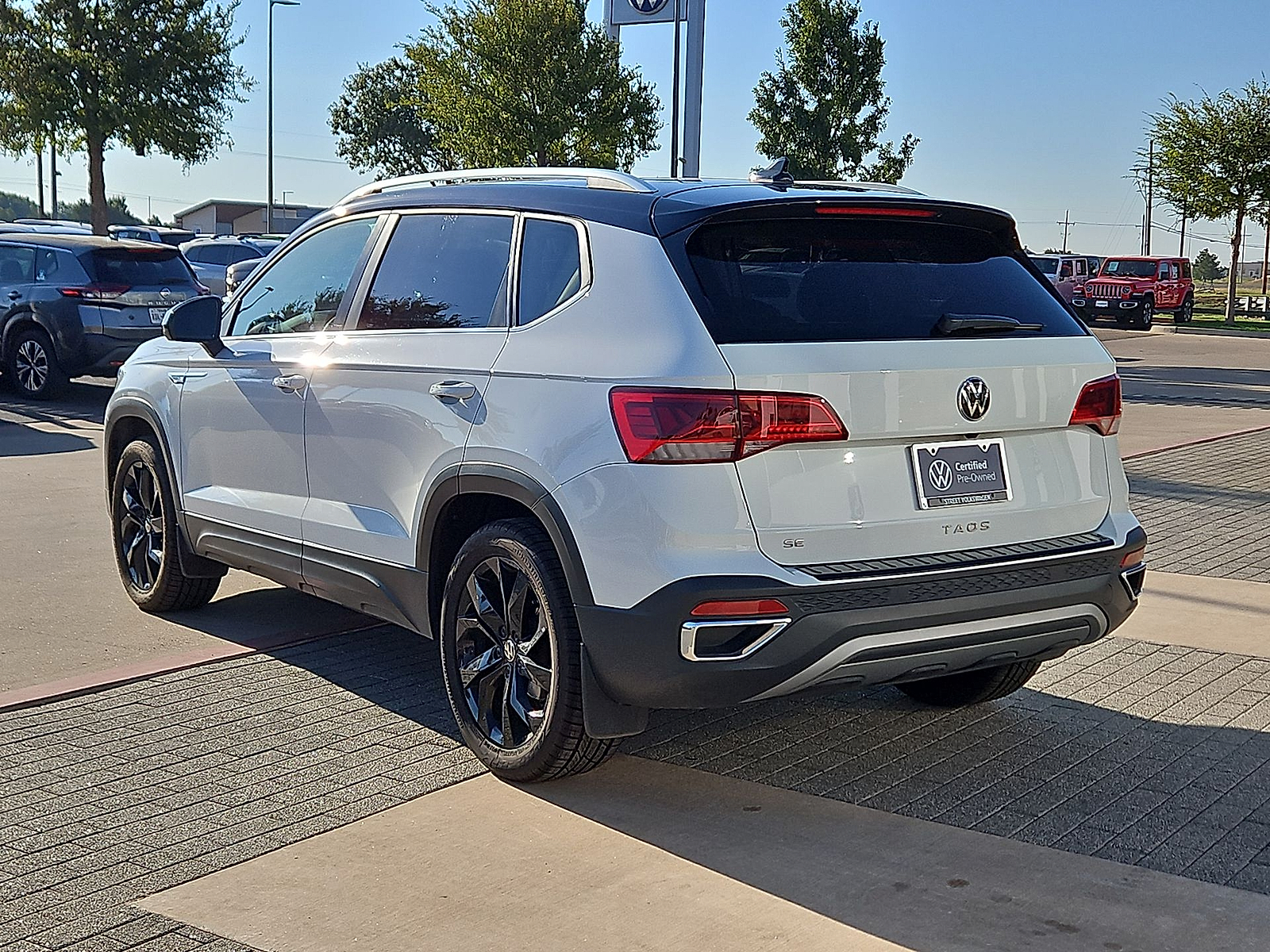2024 Volkswagen Taos 1.5T SE Pure White at Street VW of Amarillo