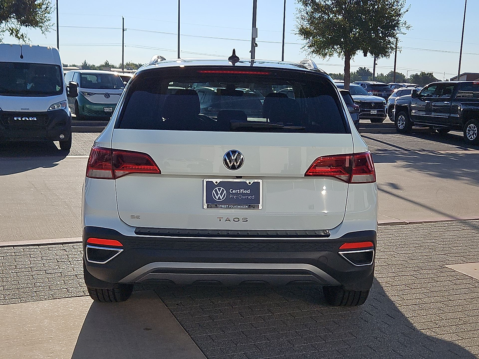 2024 Volkswagen Taos 1.5T SE Pure White at Street VW of Amarillo