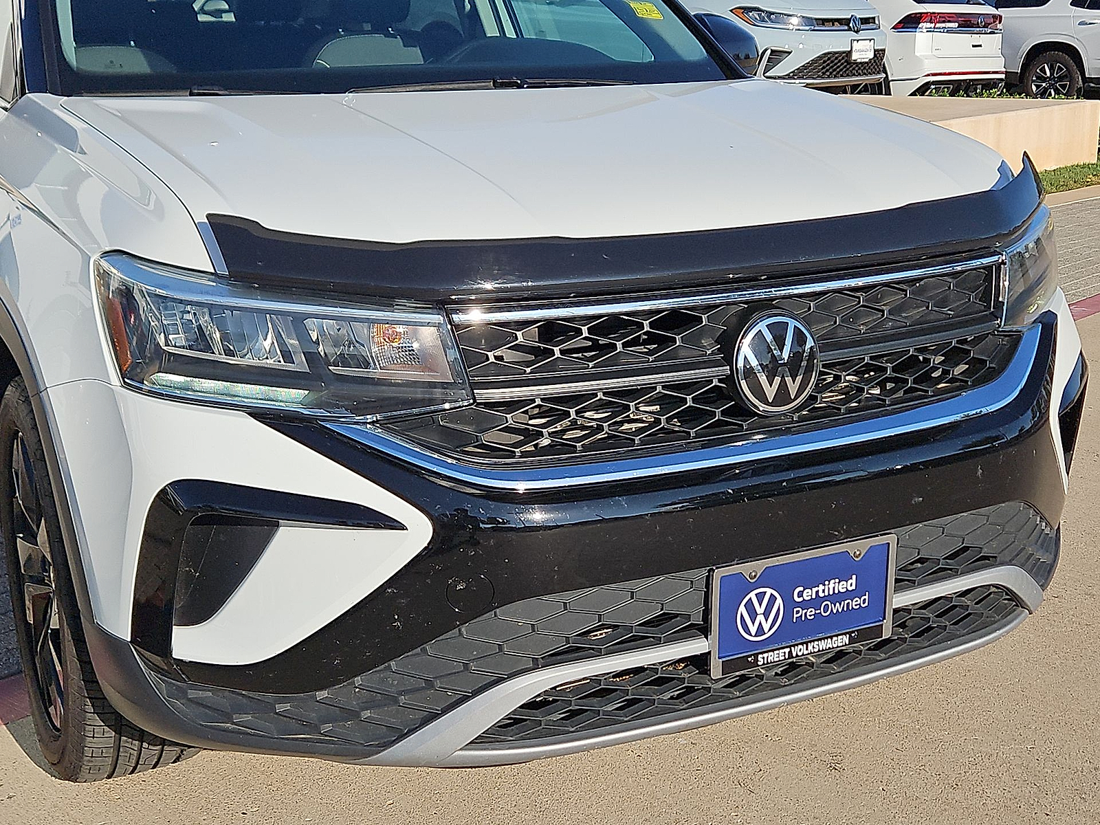 2024 Volkswagen Taos 1.5T SE Pure White at Street VW of Amarillo