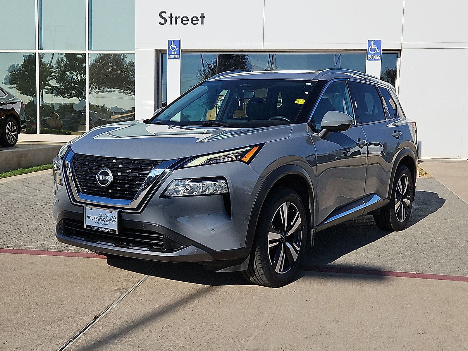 2023 Nissan Rogue SL FWD Boulder Gray at Bobby Duby Motors