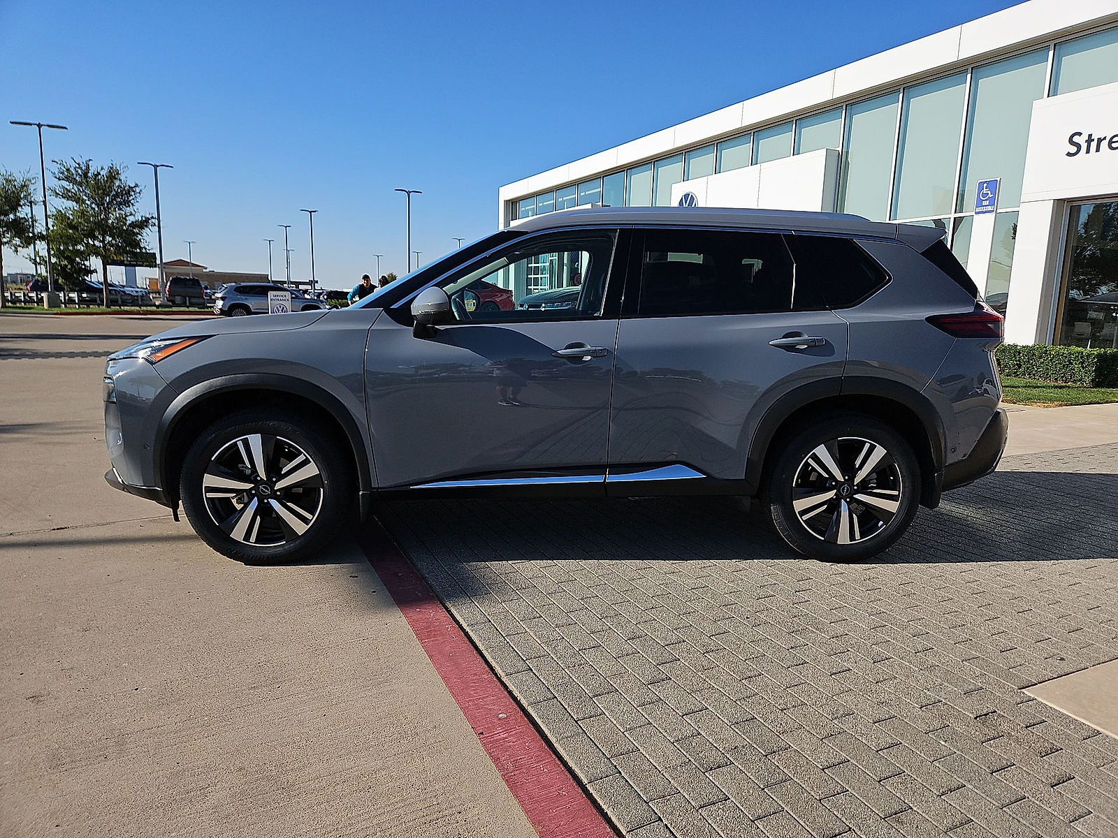 2023 Nissan Rogue SL FWD Boulder Gray at Bobby Duby Motors