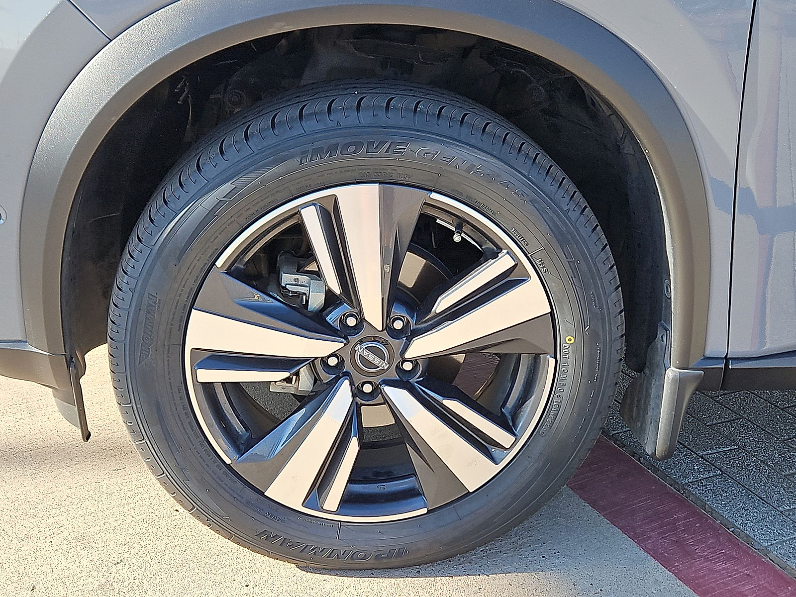 2023 Nissan Rogue SL FWD Boulder Gray at Bobby Duby Motors