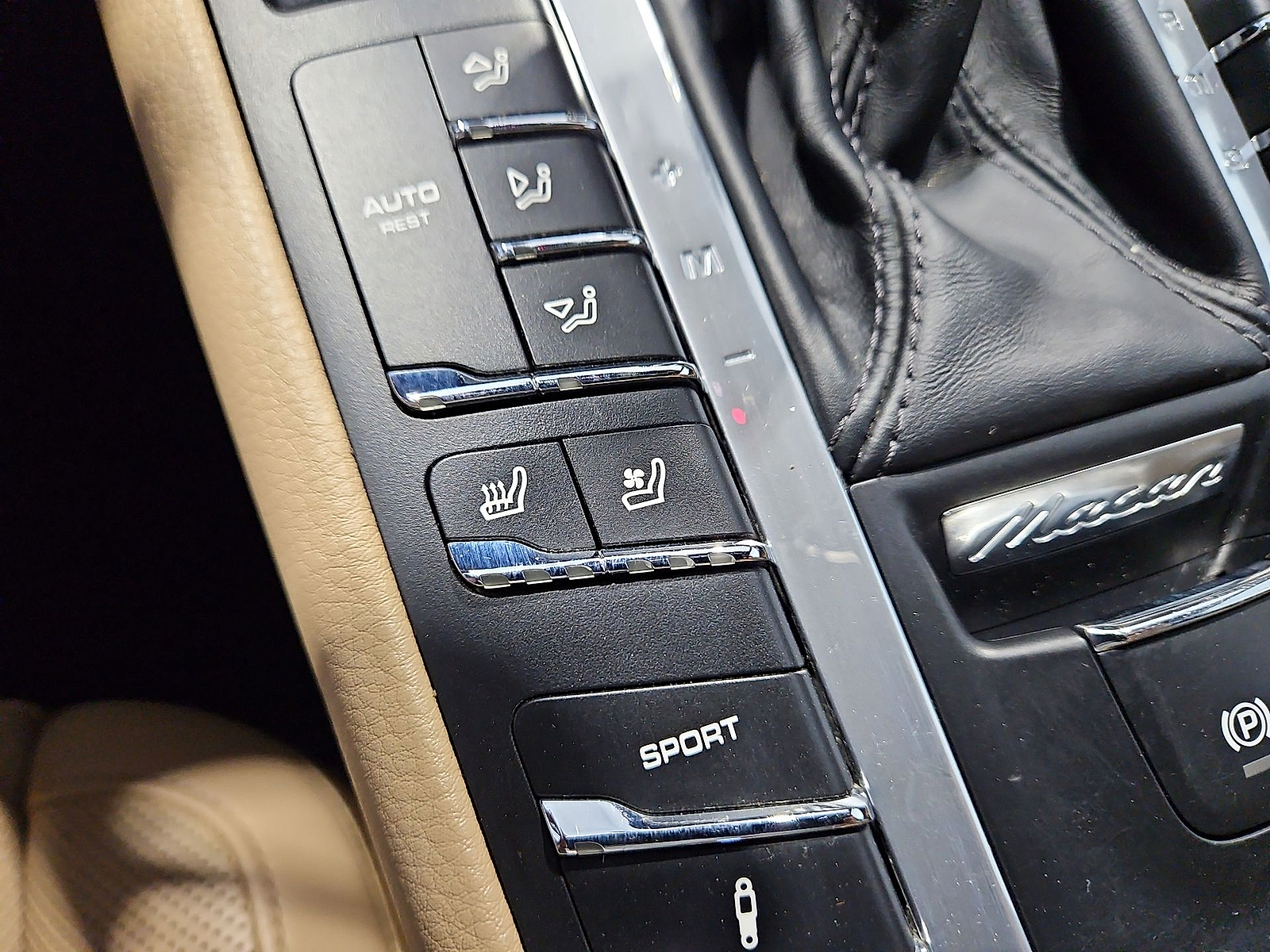 2019 Porsche Macan photo 22 of 22