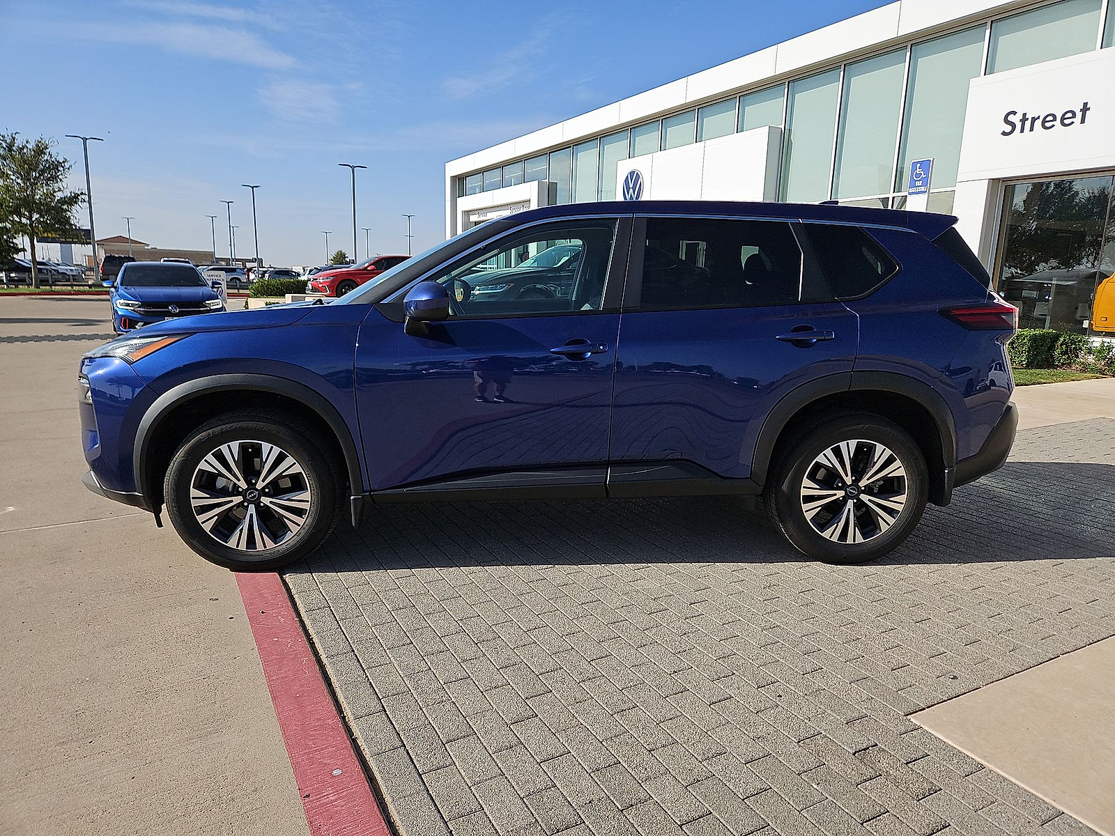 2023 Nissan Rogue SV FWD Caspian Blue Metallic at Bobby Duby Motors