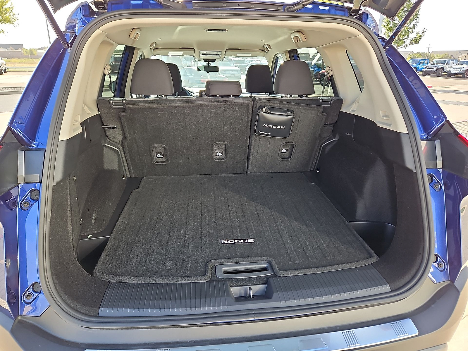 2023 Nissan Rogue SV FWD Caspian Blue Metallic at Bobby Duby Motors