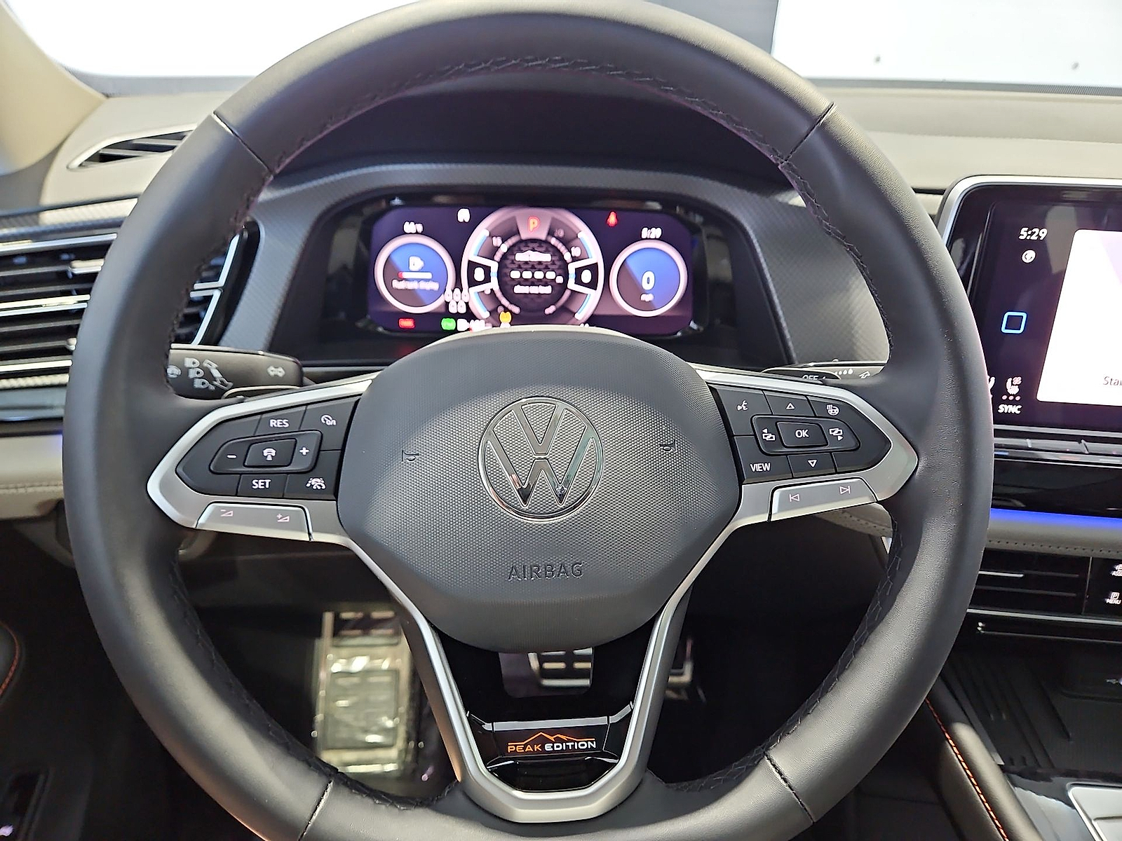 2026 Volkswagen Atlas photo 21 of 22