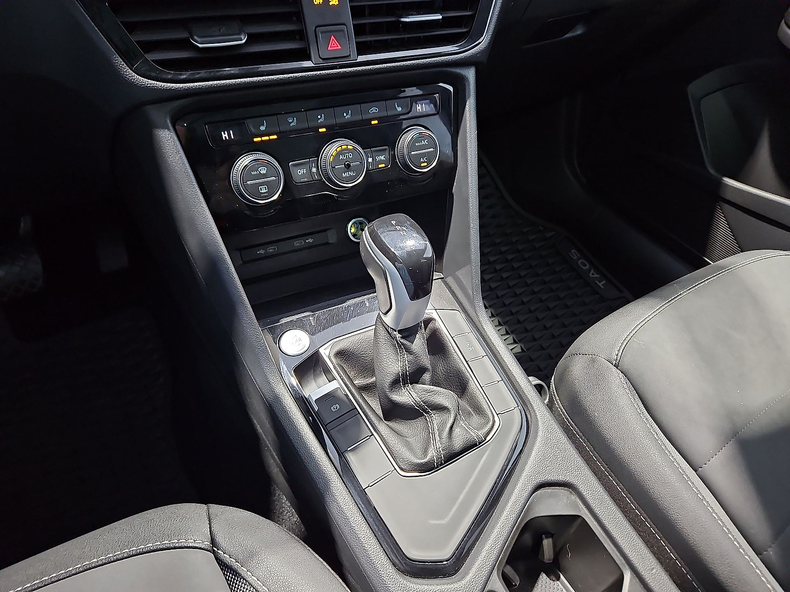 2024 Volkswagen Taos photo 22 of 22