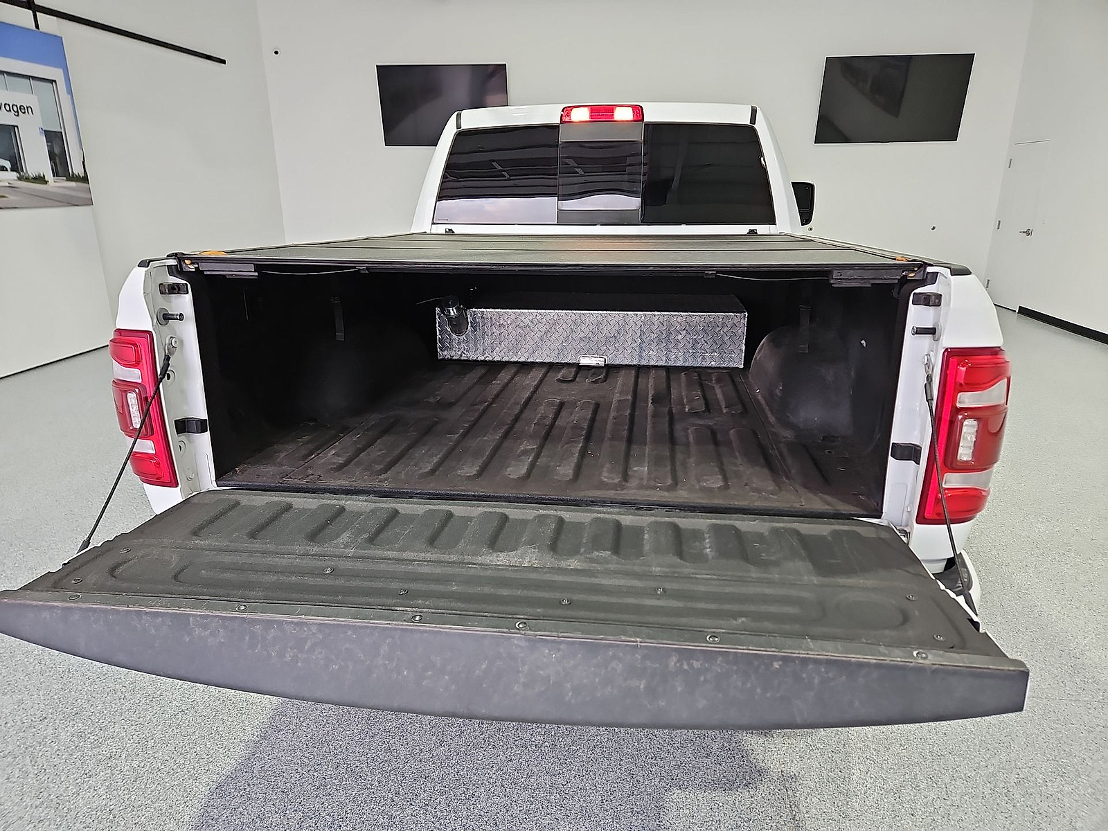 2024 Ram 2500 photo 12 of 22