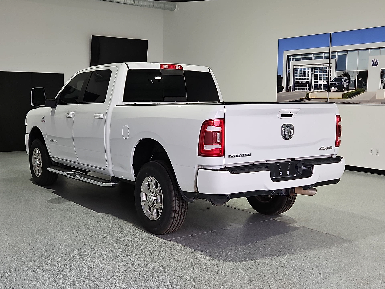2024 Ram 2500 photo 6 of 22