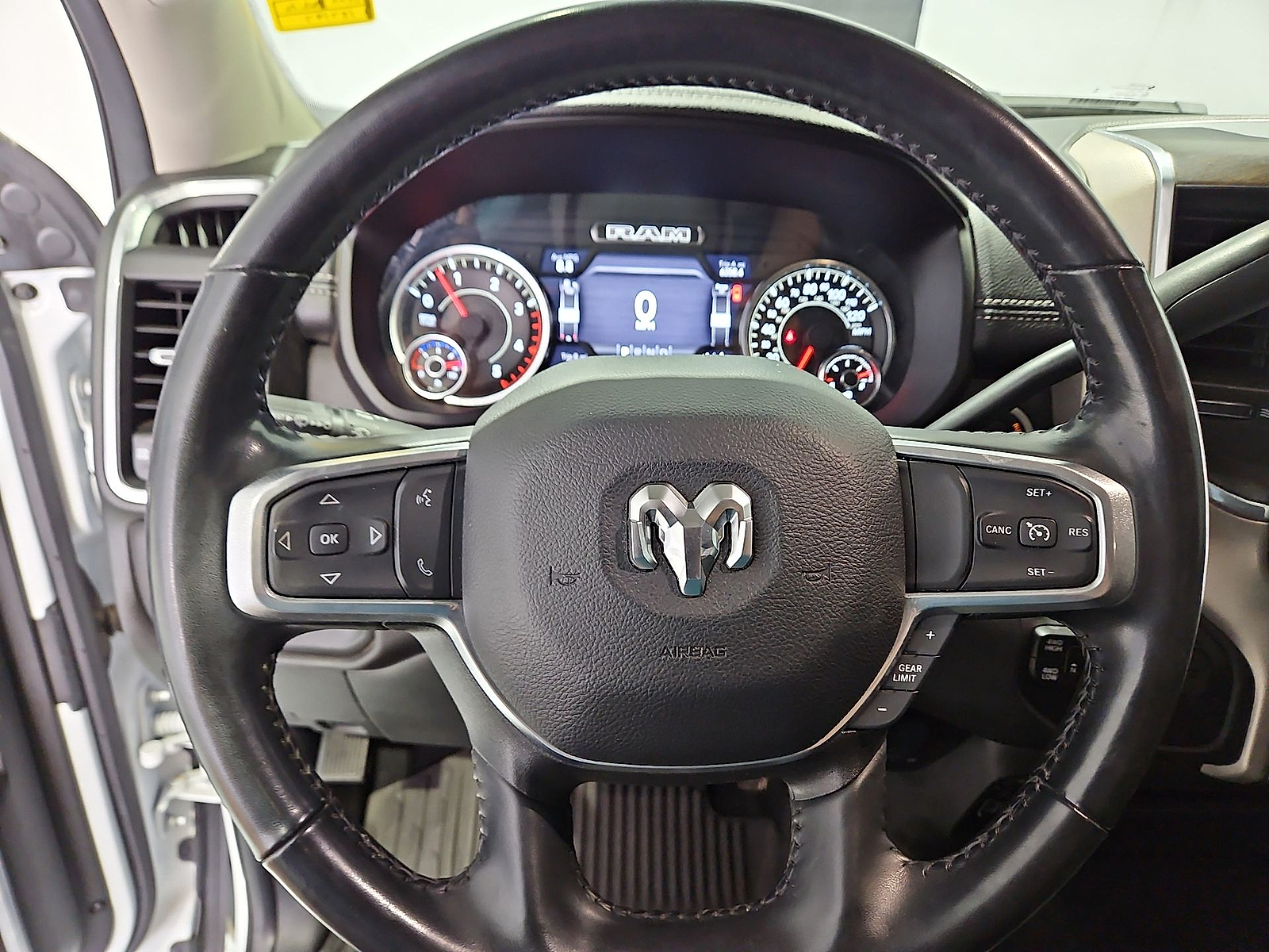 2024 Ram 2500 photo 21 of 22