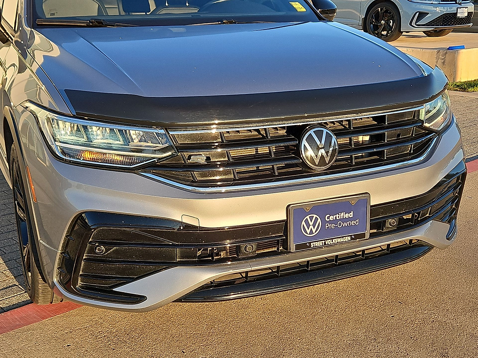 2024 Volkswagen Tiguan photo 10 of 22