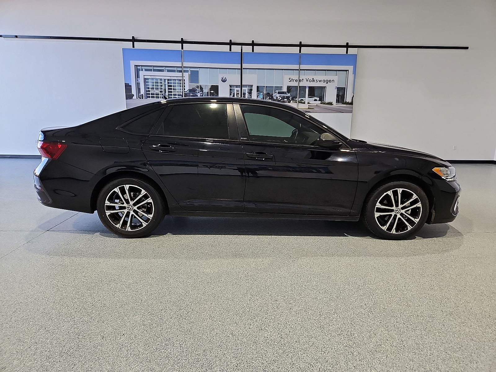 2024 Volkswagen Jetta photo 9 of 22