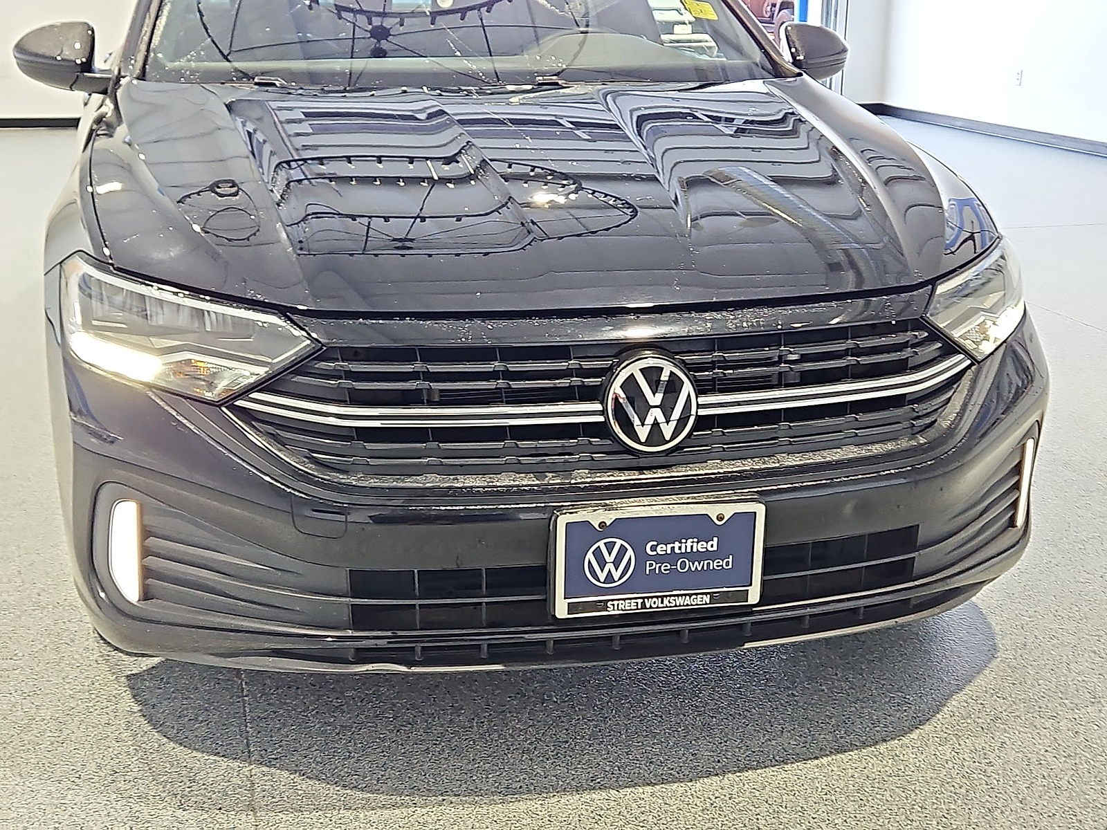 2024 Volkswagen Jetta photo 10 of 22