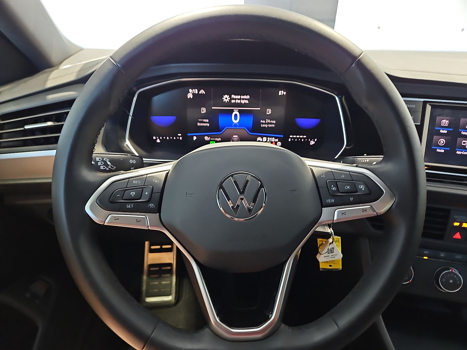 2024 Volkswagen Jetta photo 21 of 22