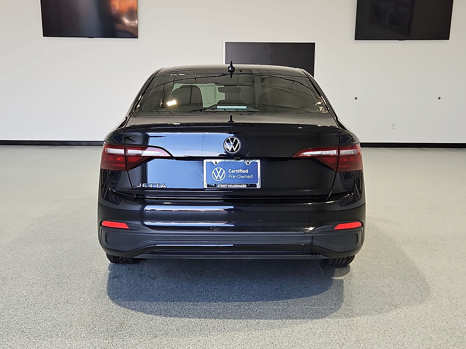 2024 Volkswagen Jetta photo 7 of 22