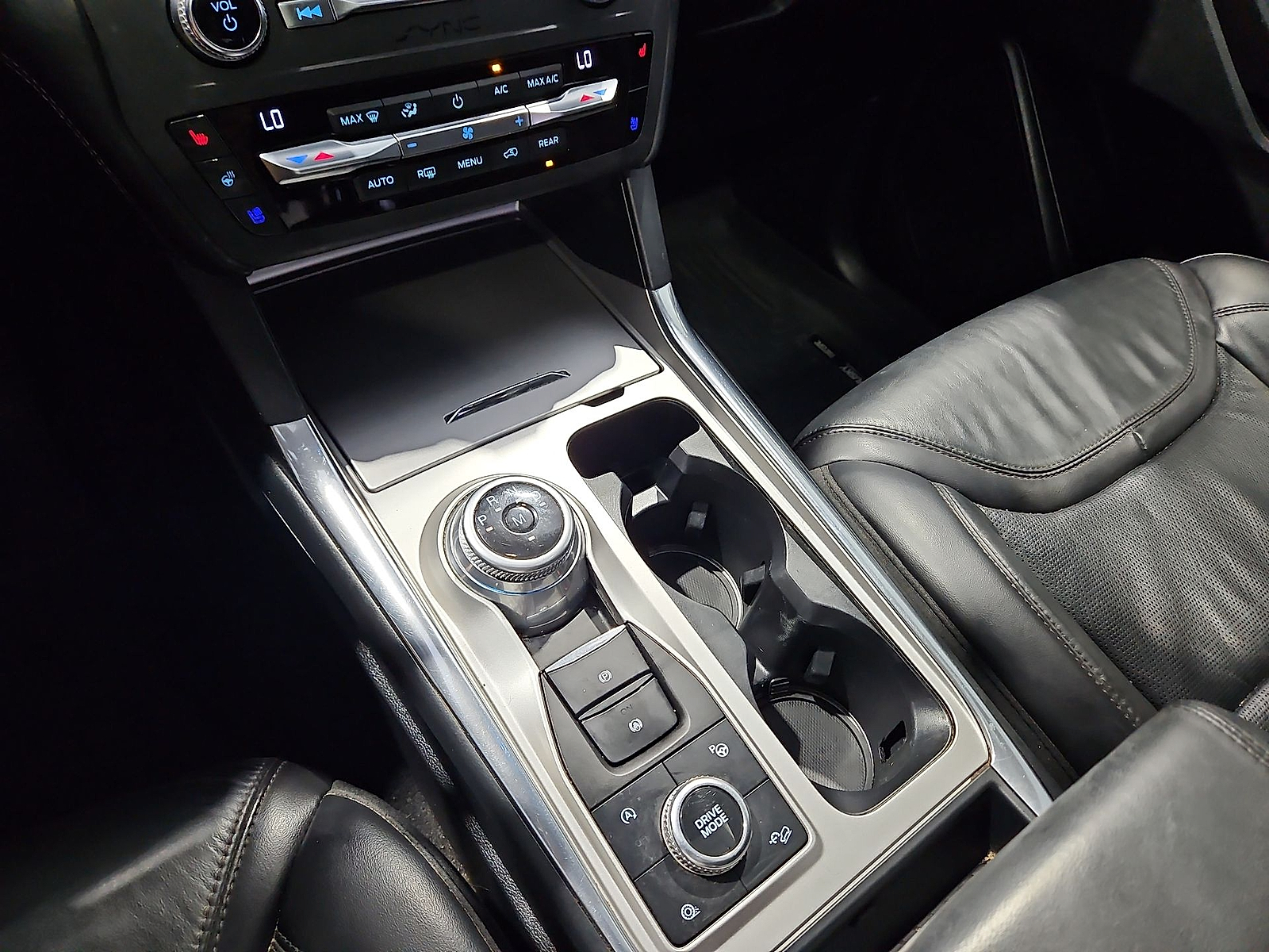 2020 Ford Explorer photo 22 of 22