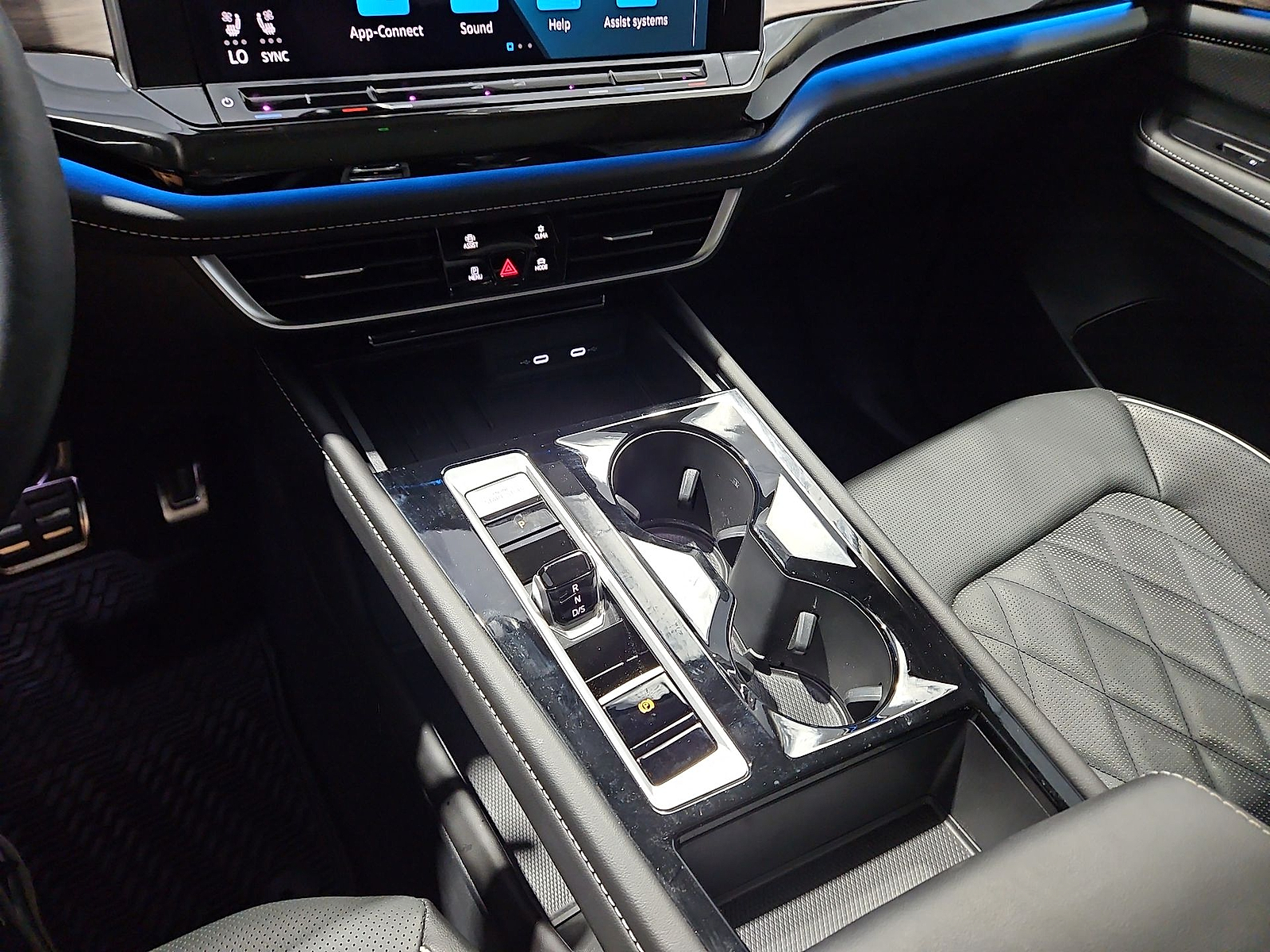 2025 Volkswagen Atlas photo 22 of 22