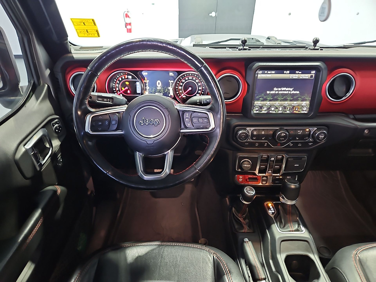 2020 Jeep Gladiator photo 13 of 22