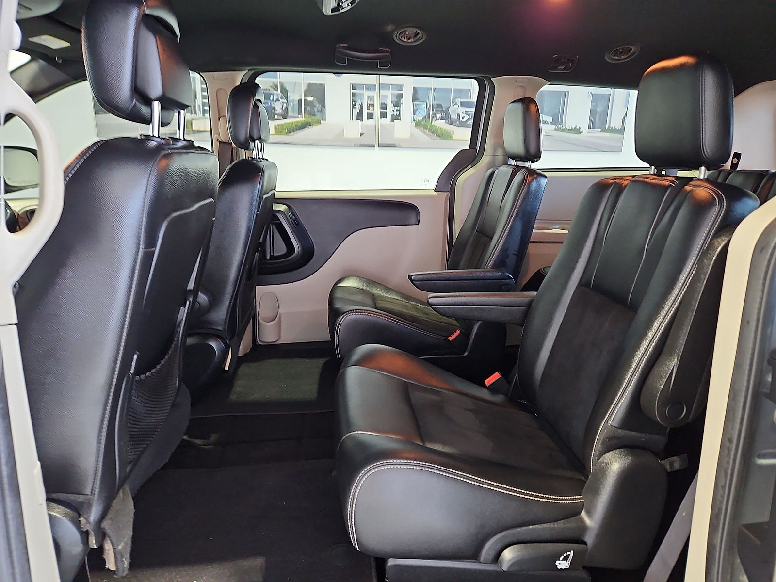 2019 Dodge Grand Caravan photo 13 of 22