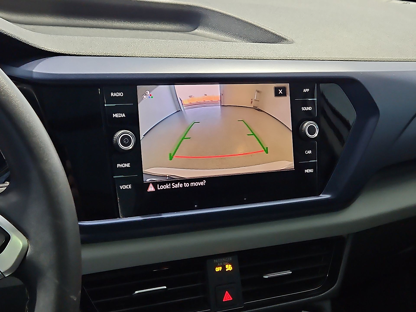 2023 Volkswagen Taos photo 18 of 22