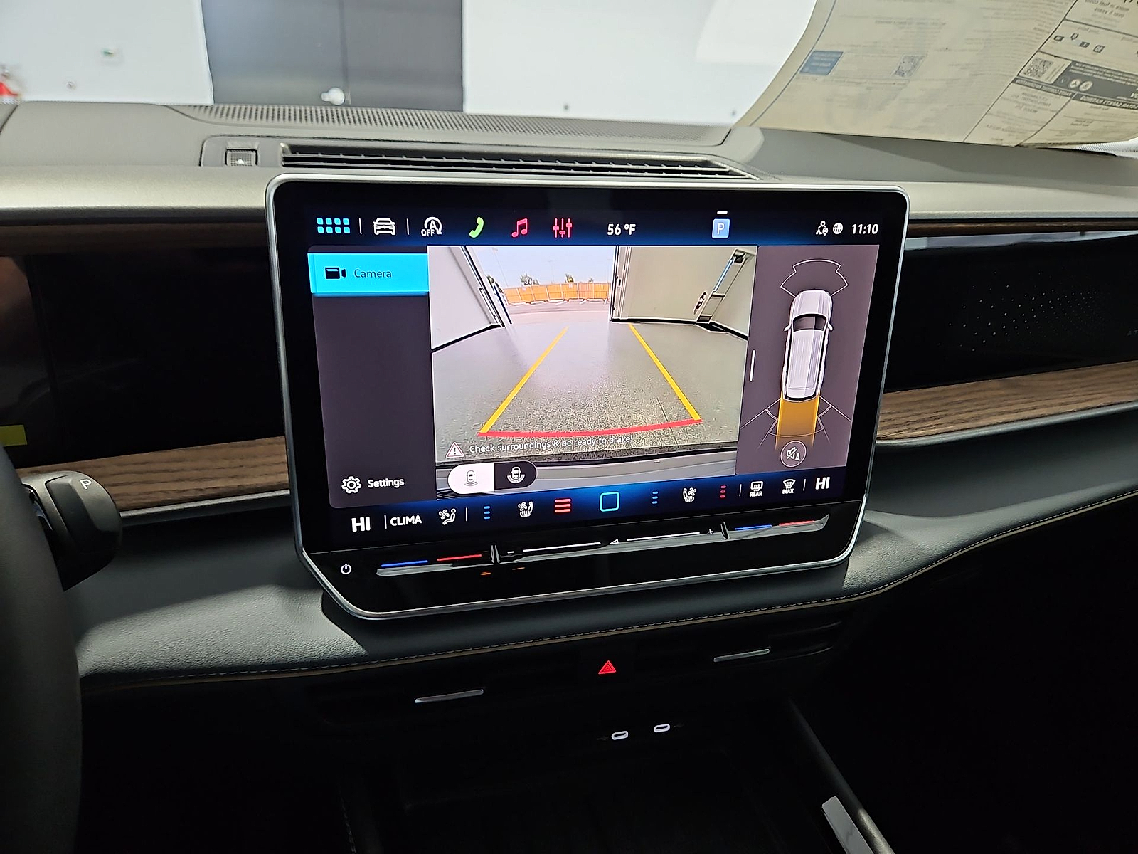 2027 Volkswagen Atlas photo 18 of 22