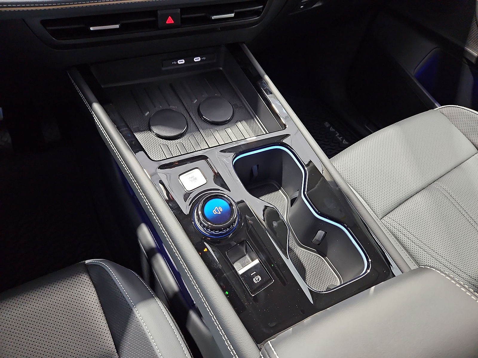 2027 Volkswagen Atlas photo 22 of 22