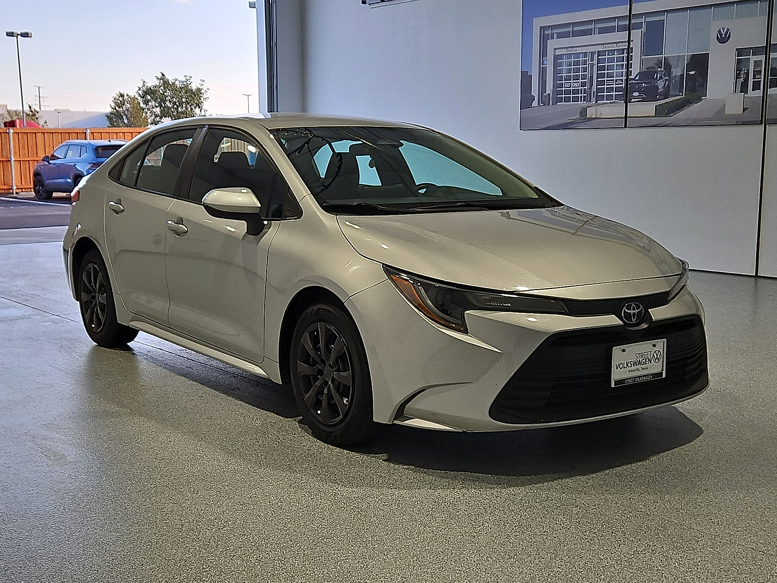 2023 Toyota Corolla photo 2 of 22