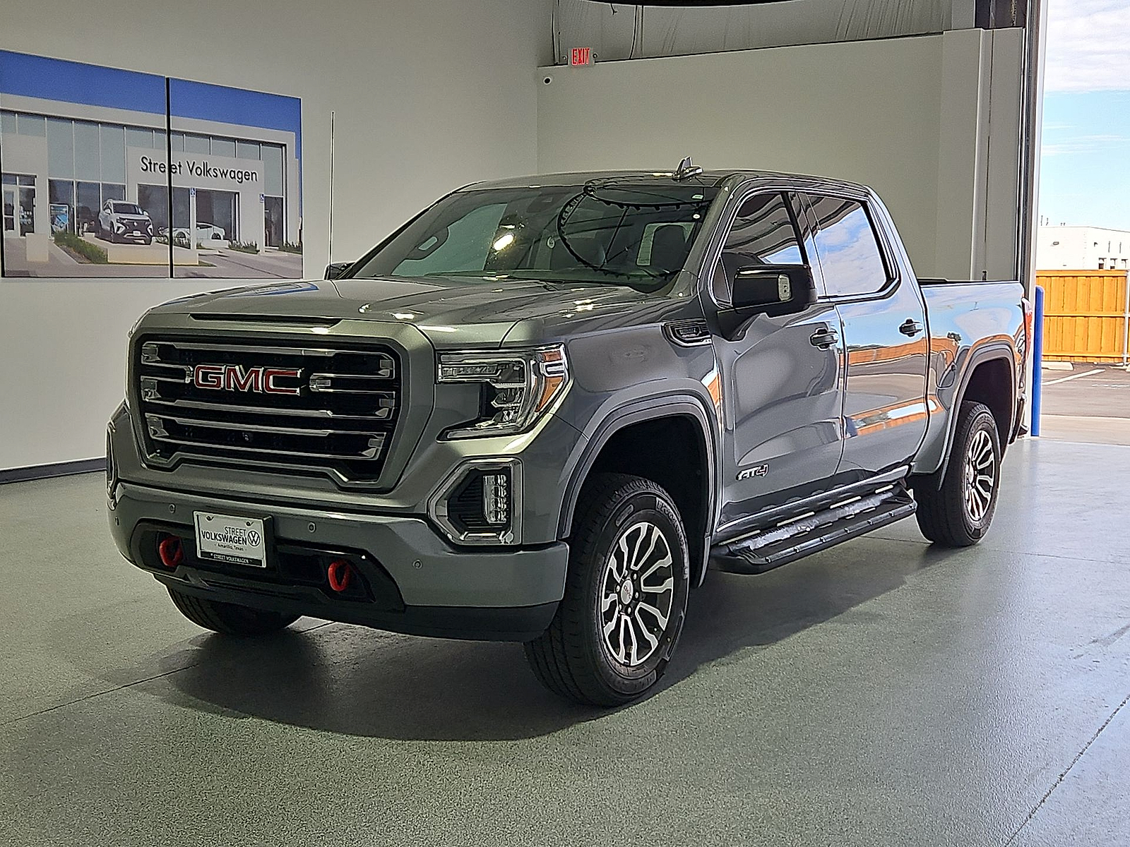 2020 GMC Sierra 1500 photo 4 of 22