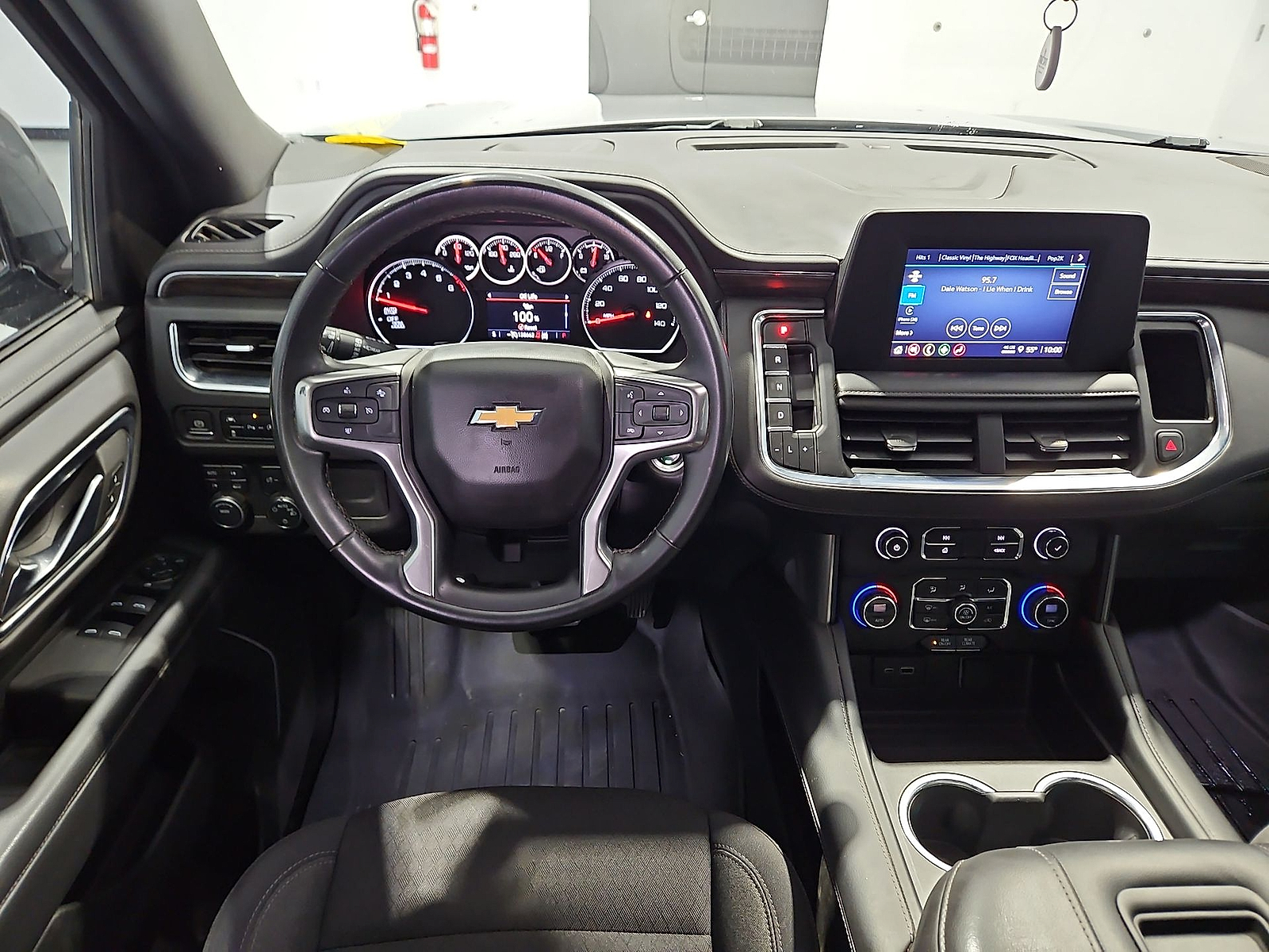 2023 Chevrolet Tahoe photo 14 of 22
