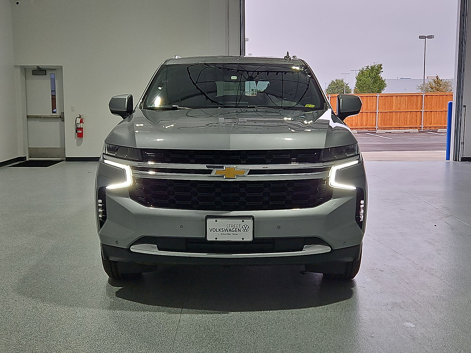 2023 Chevrolet Tahoe photo 3 of 22