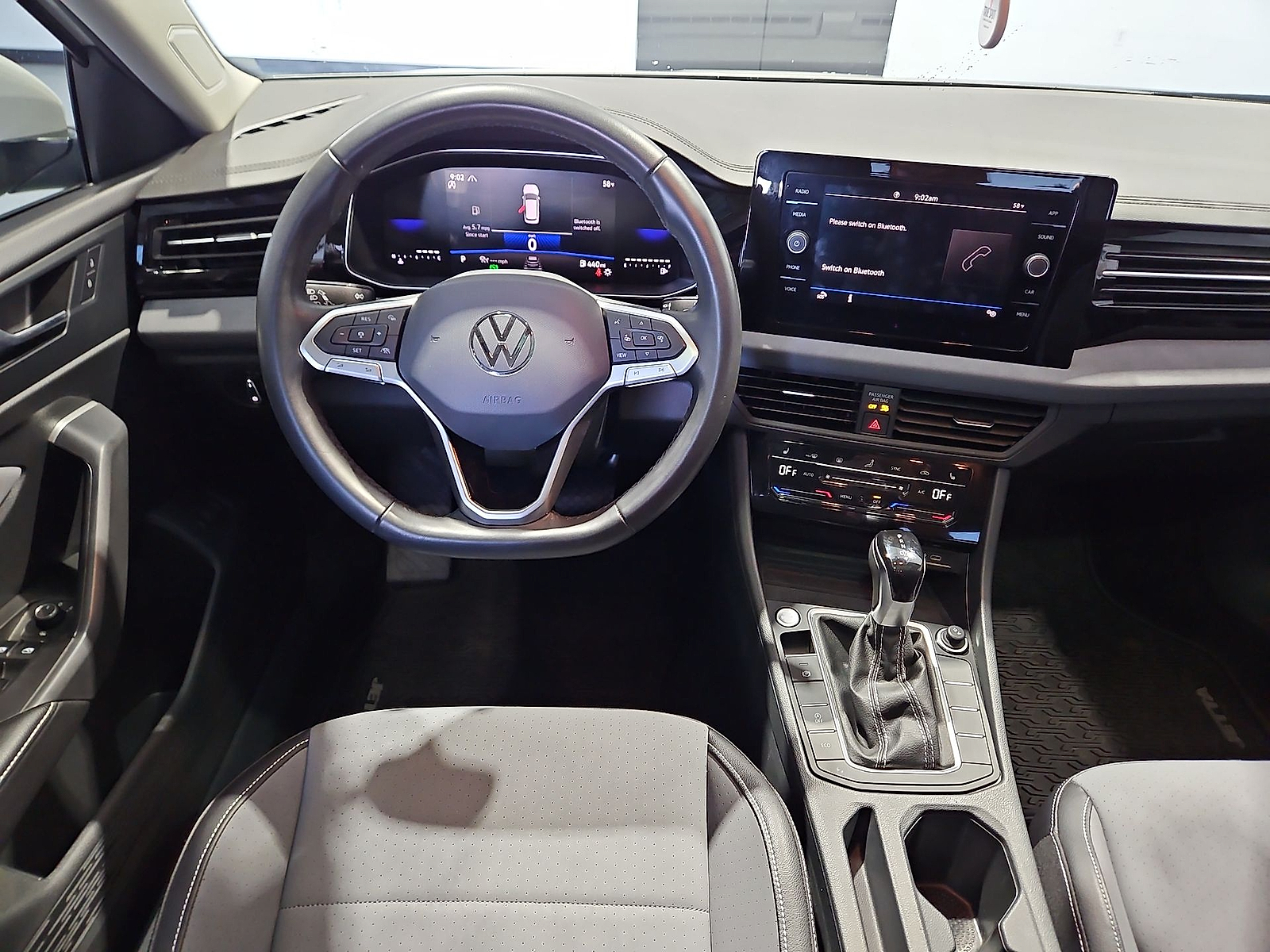 2026 Volkswagen Jetta photo 14 of 22