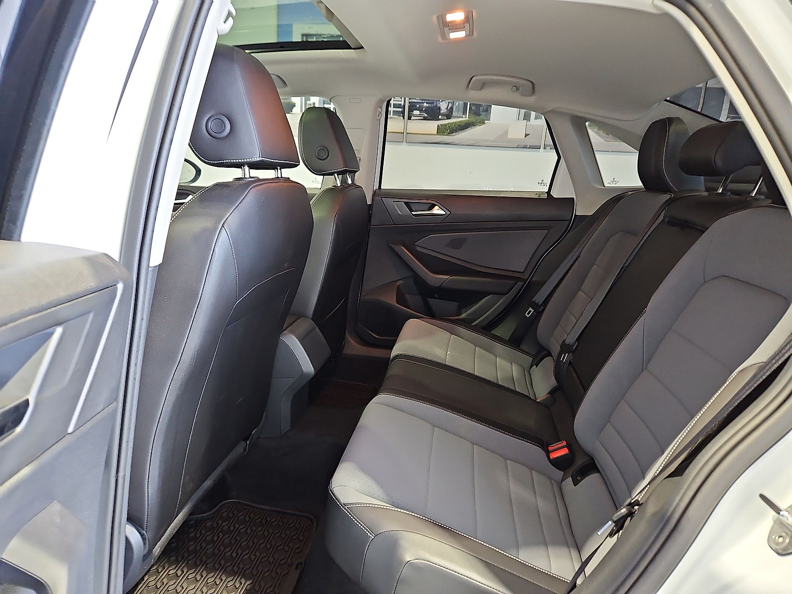 2026 Volkswagen Jetta photo 13 of 22
