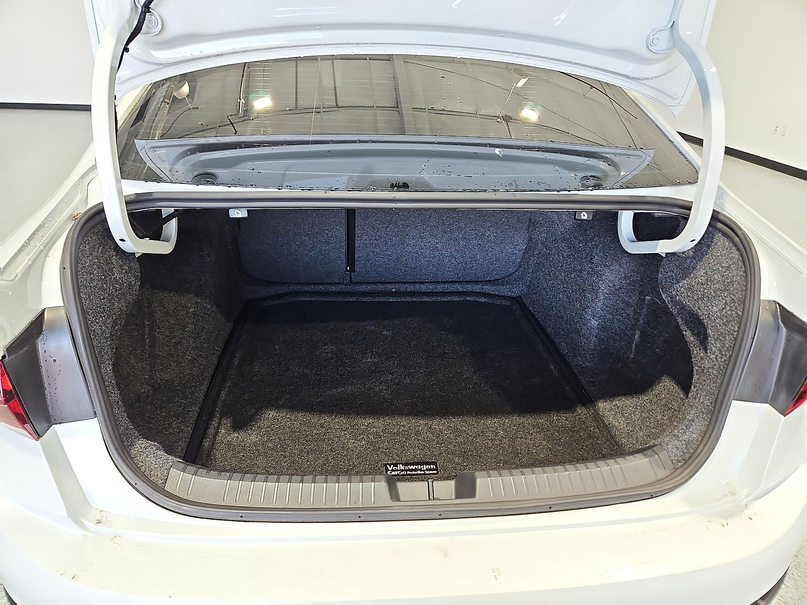 2026 Volkswagen Jetta photo 12 of 22