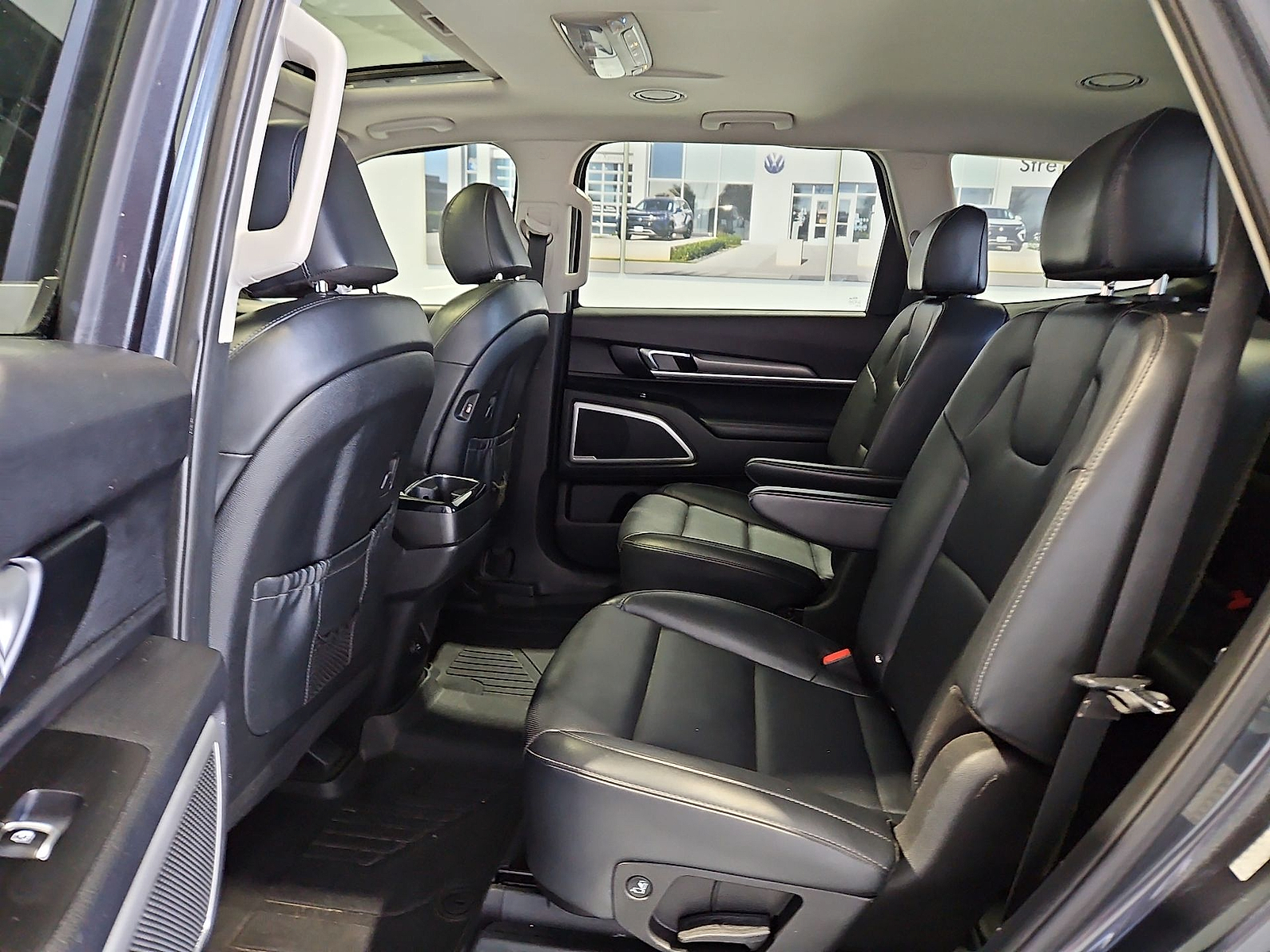 2020 Kia Telluride photo 13 of 22