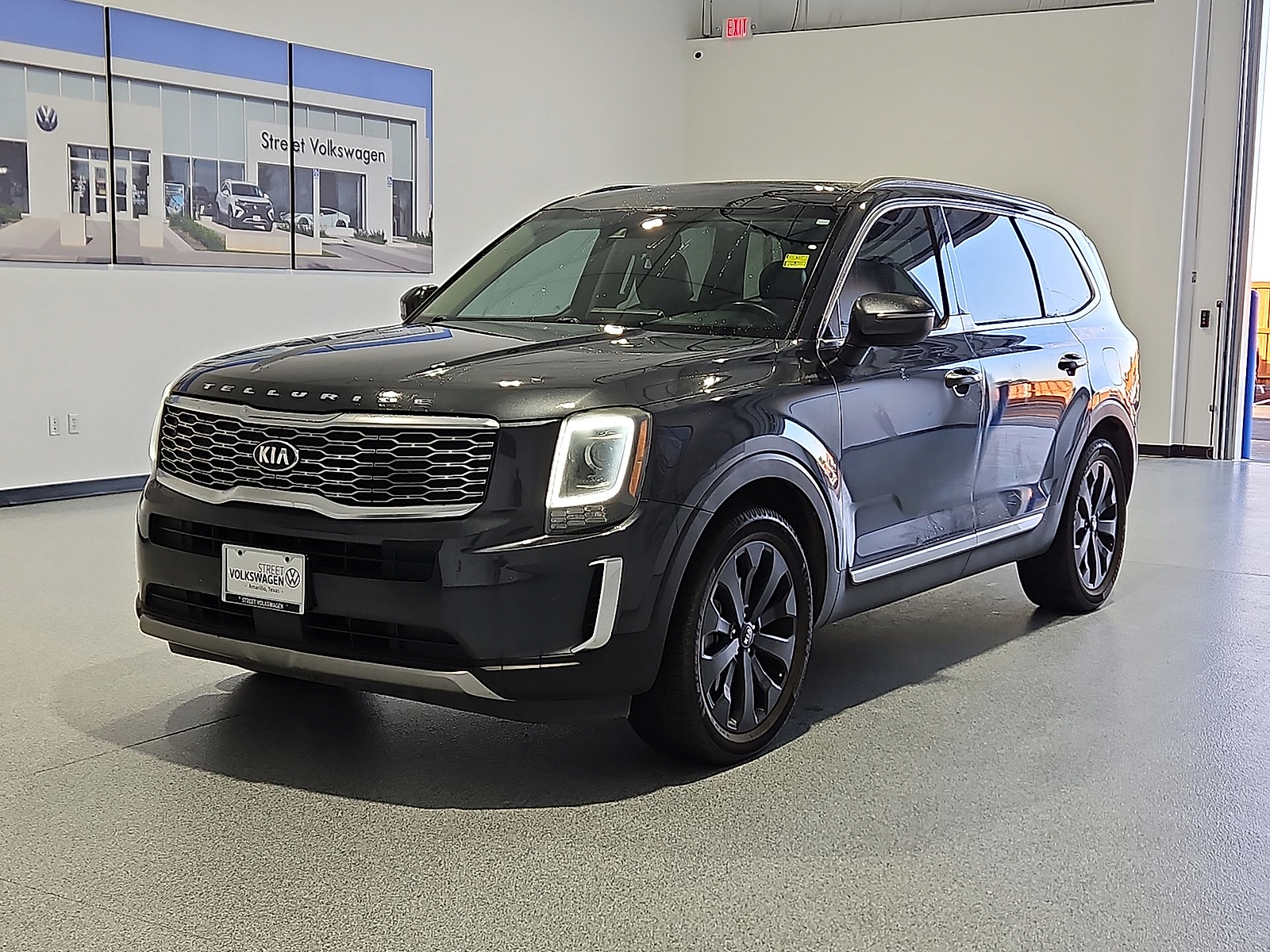 2020 Kia Telluride photo 4 of 22