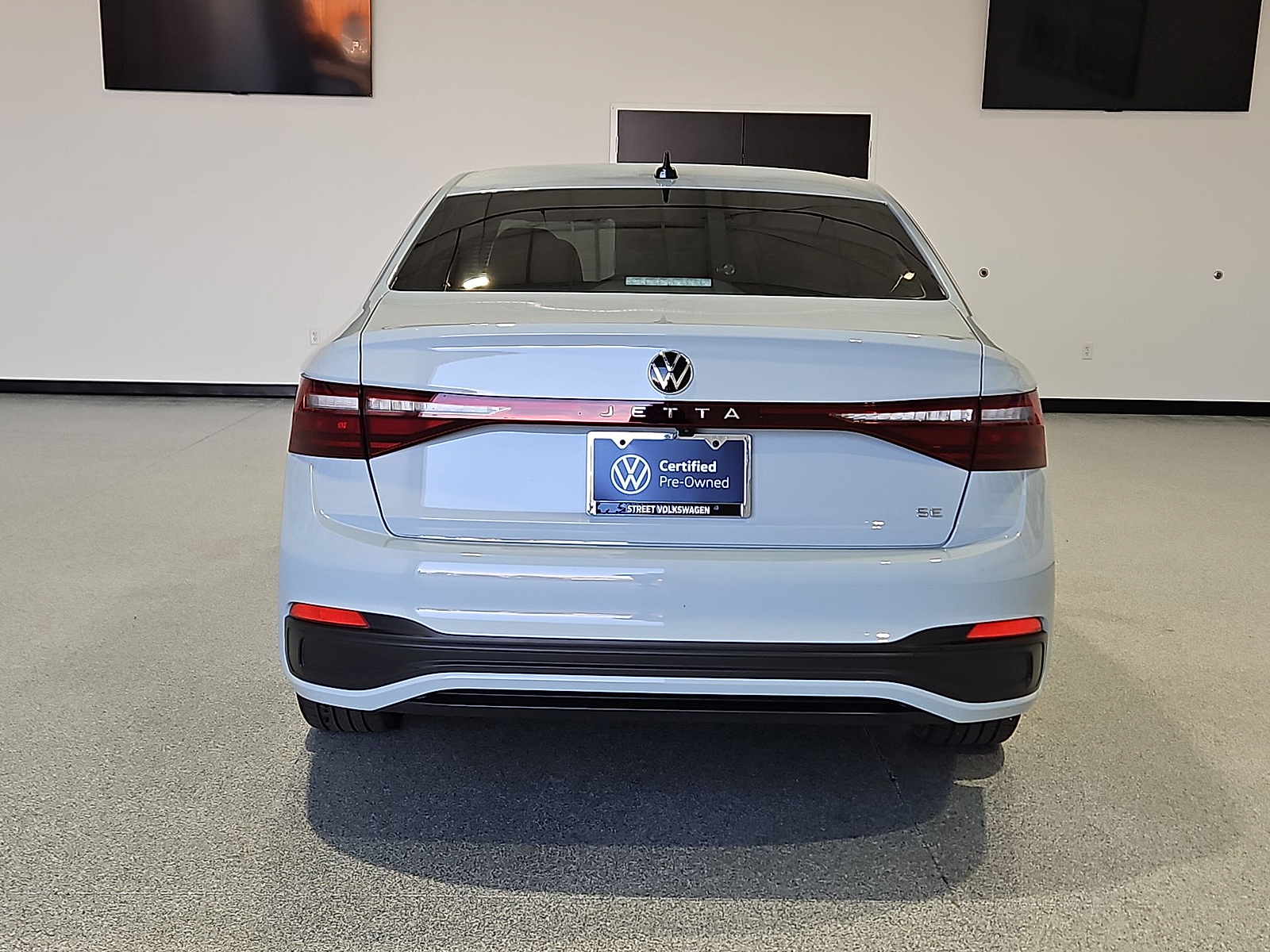 2025 Volkswagen Jetta photo 7 of 22