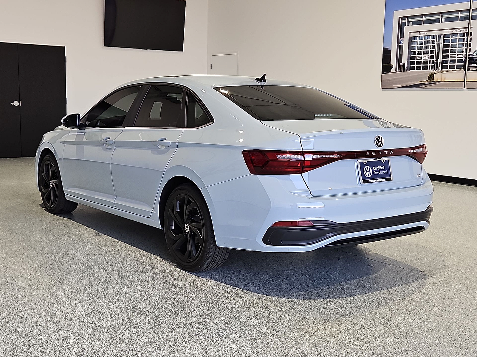 2025 Volkswagen Jetta photo 6 of 22