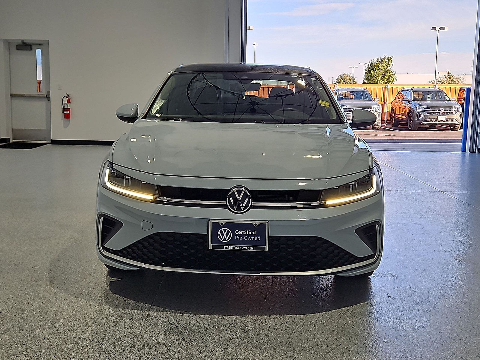 2025 Volkswagen Jetta photo 3 of 22