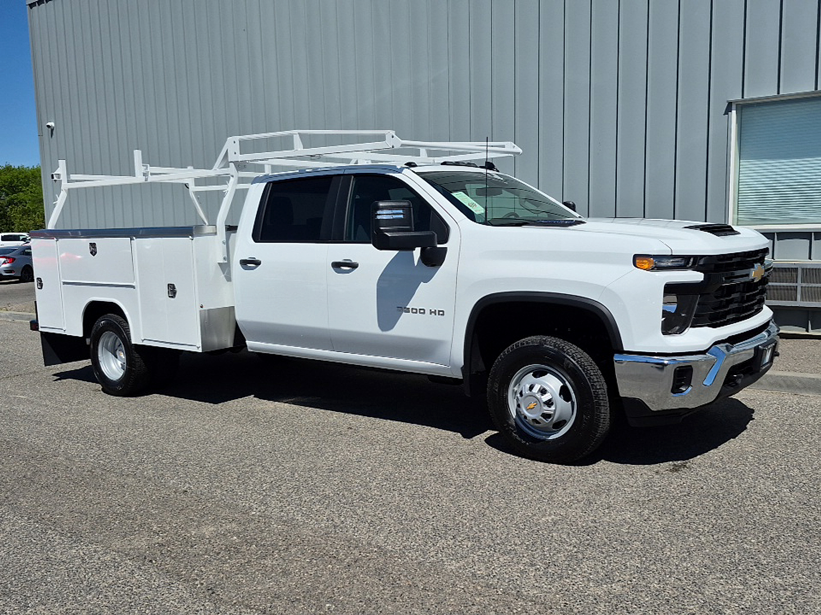 2026 Chevrolet Silverado 3500HD CC Work Truck 