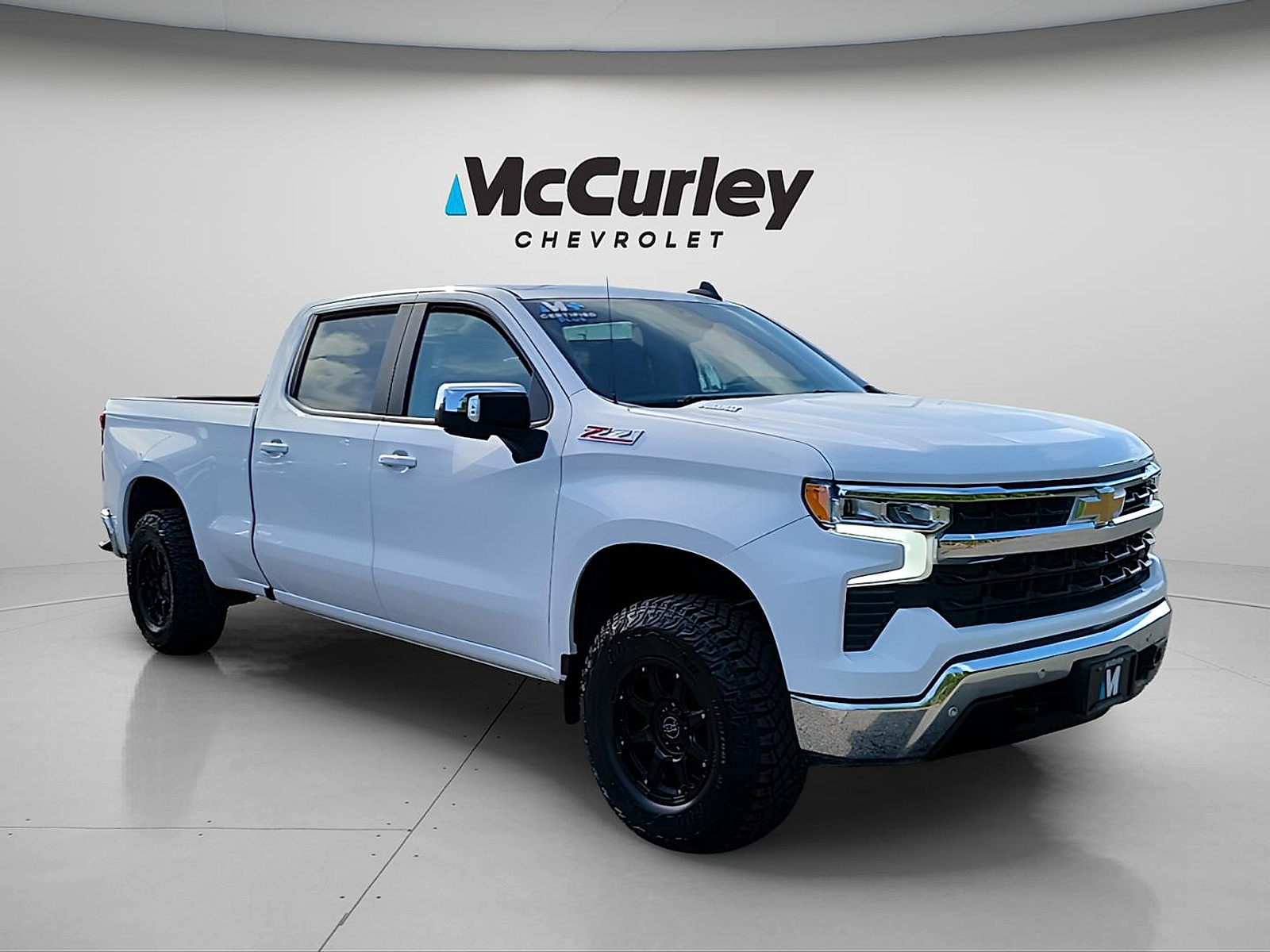 2025 Chevrolet Silverado 1500 4WD Crew Cab Standard Bed LT 
