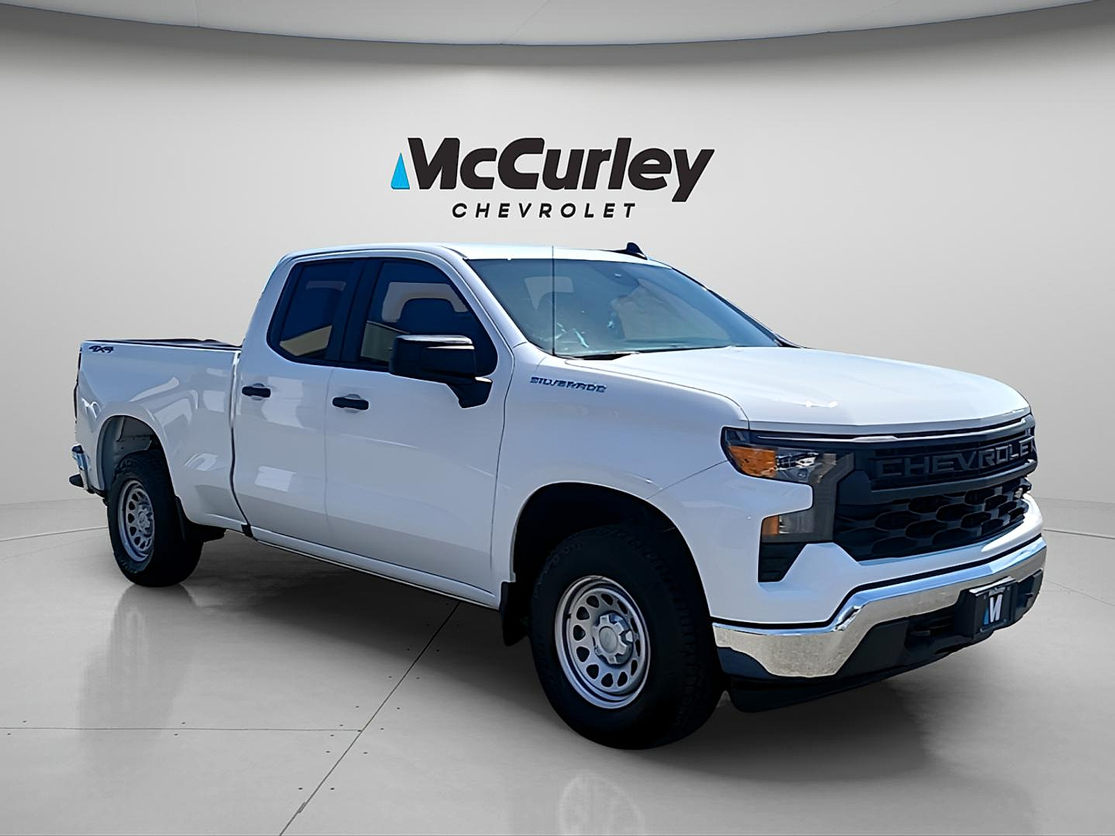 2025 Chevrolet Silverado 1500 4WD Double Cab Standard Bed WT 